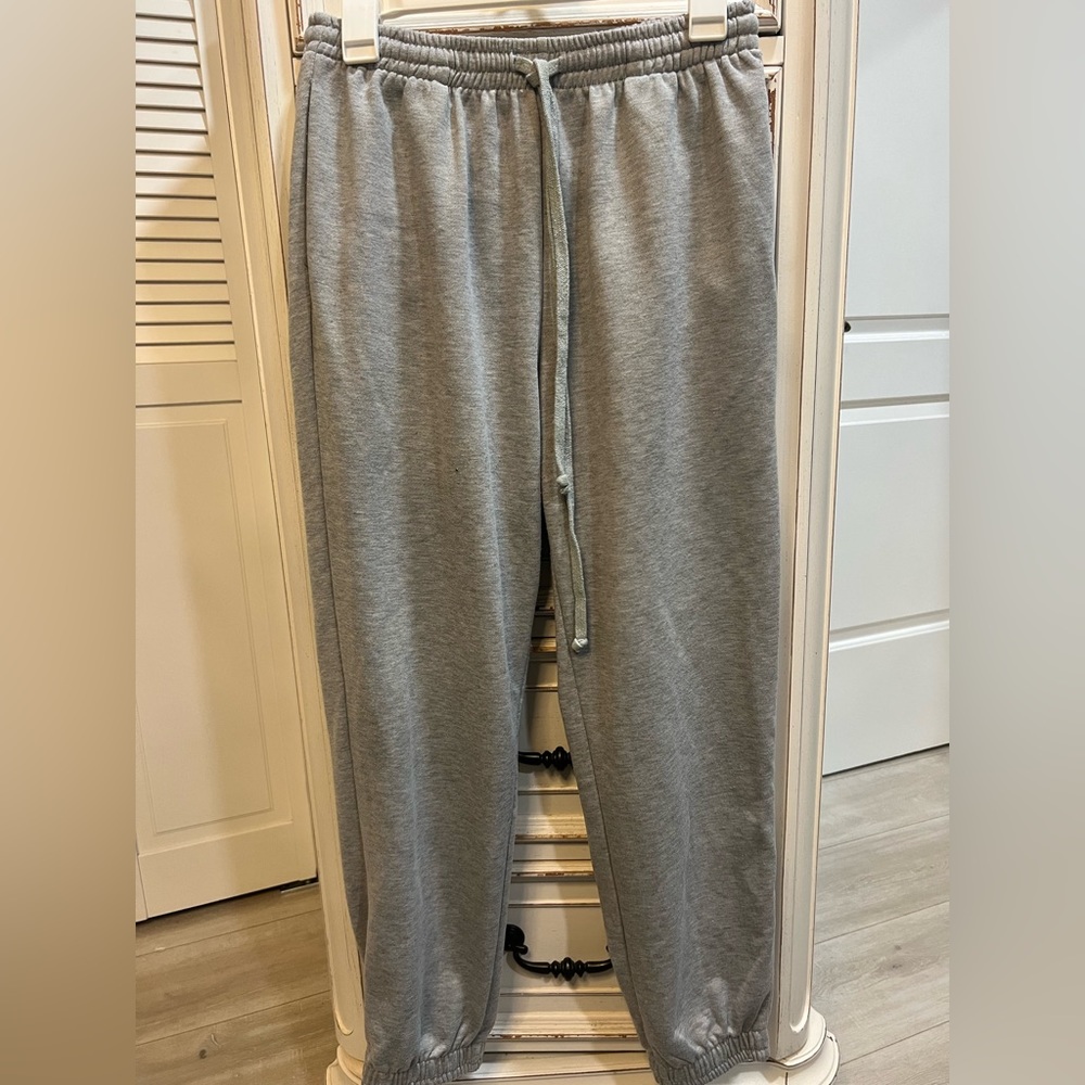Hot & Delicious Women Sweatpants Size Large